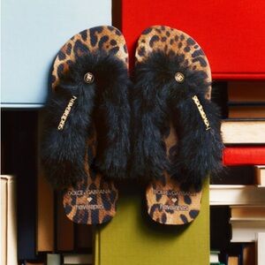 DOLCE & GABBANA x HAVAIANAS flip-flops